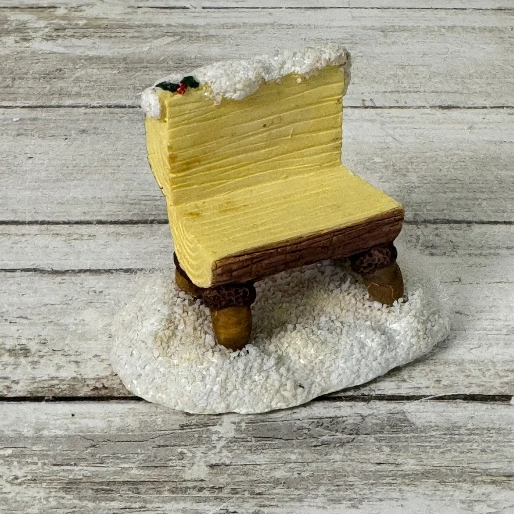 Silvestri Dean Griff Christmas Village Accessories Mailbox and‎ Bench